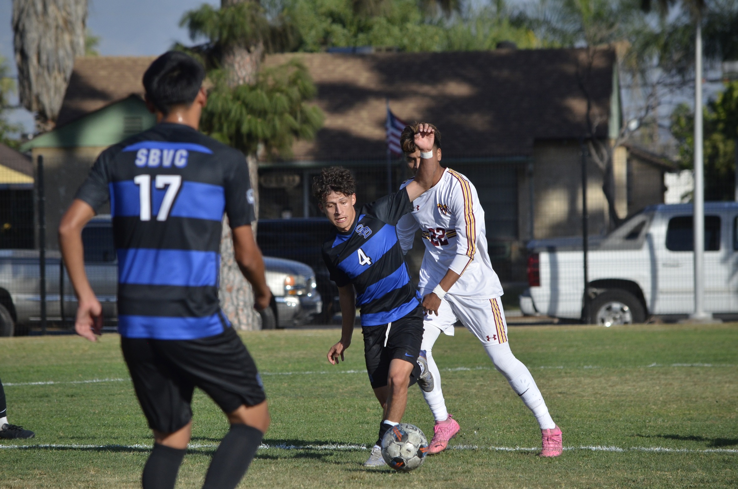 SBVC Outruns Rams to Start Second Round